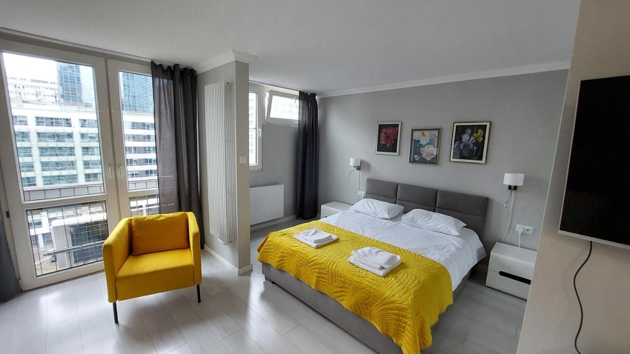 Elegancki Apartament W Sercu Warszawy Варшава Екстериор снимка