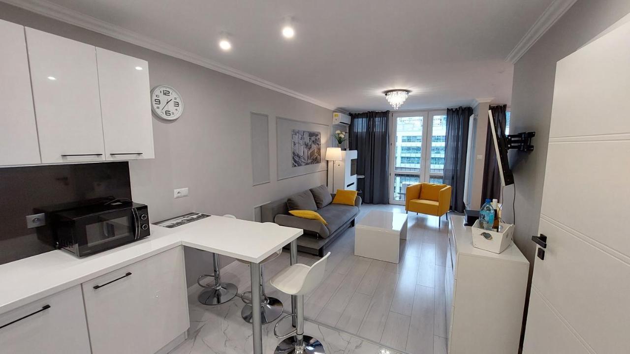 Elegancki Apartament W Sercu Warszawy Варшава Екстериор снимка