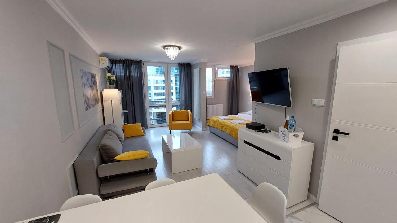 Elegancki Apartament W Sercu Warszawy Варшава Екстериор снимка