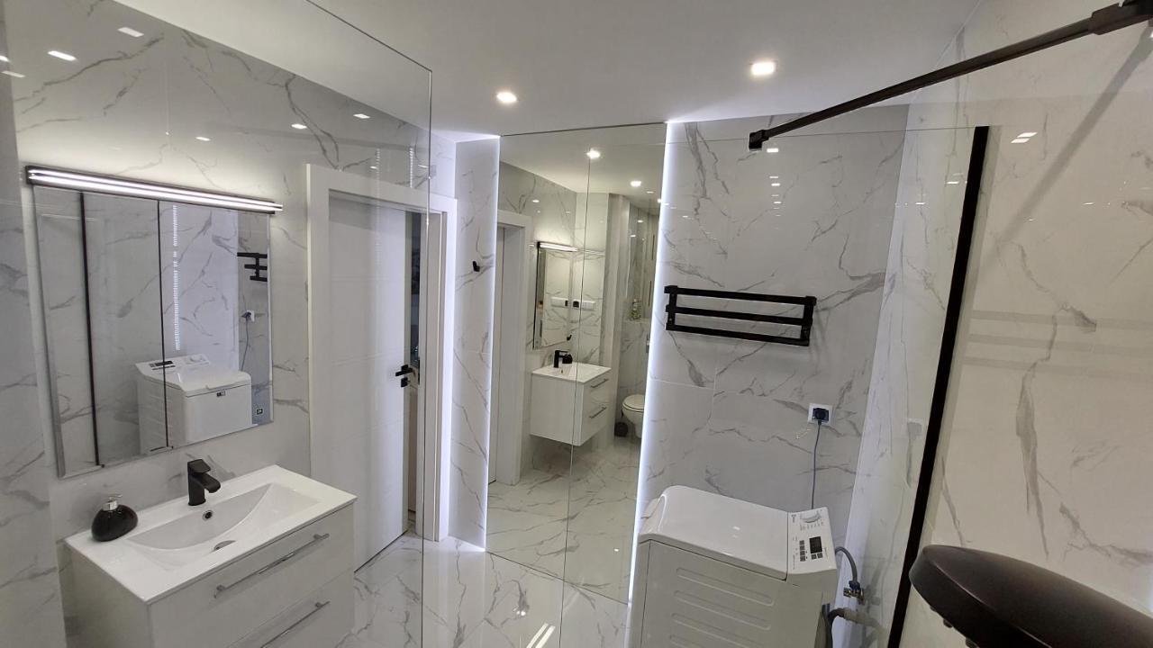 Elegancki Apartament W Sercu Warszawy Варшава Екстериор снимка